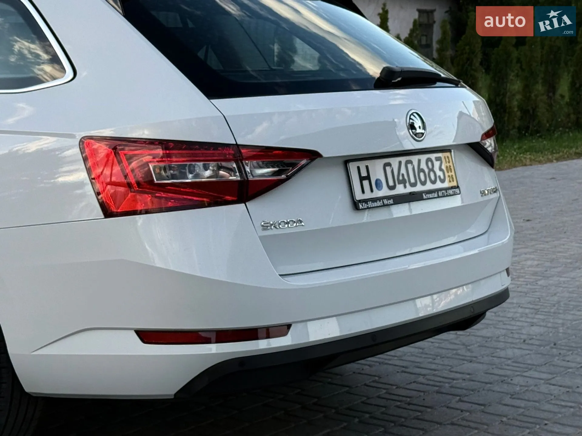 2017 Skoda Superb - мініатюра 38