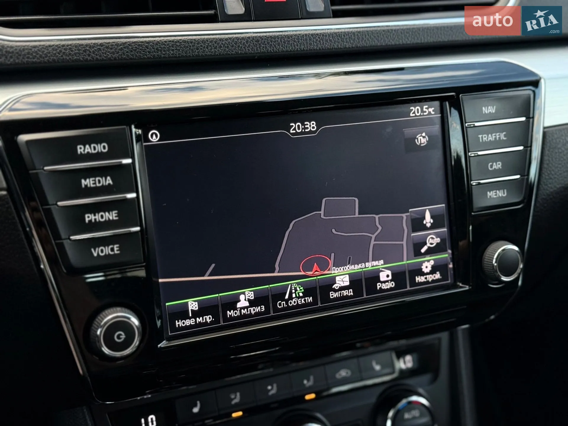 2017 Skoda Superb - мініатюра 76