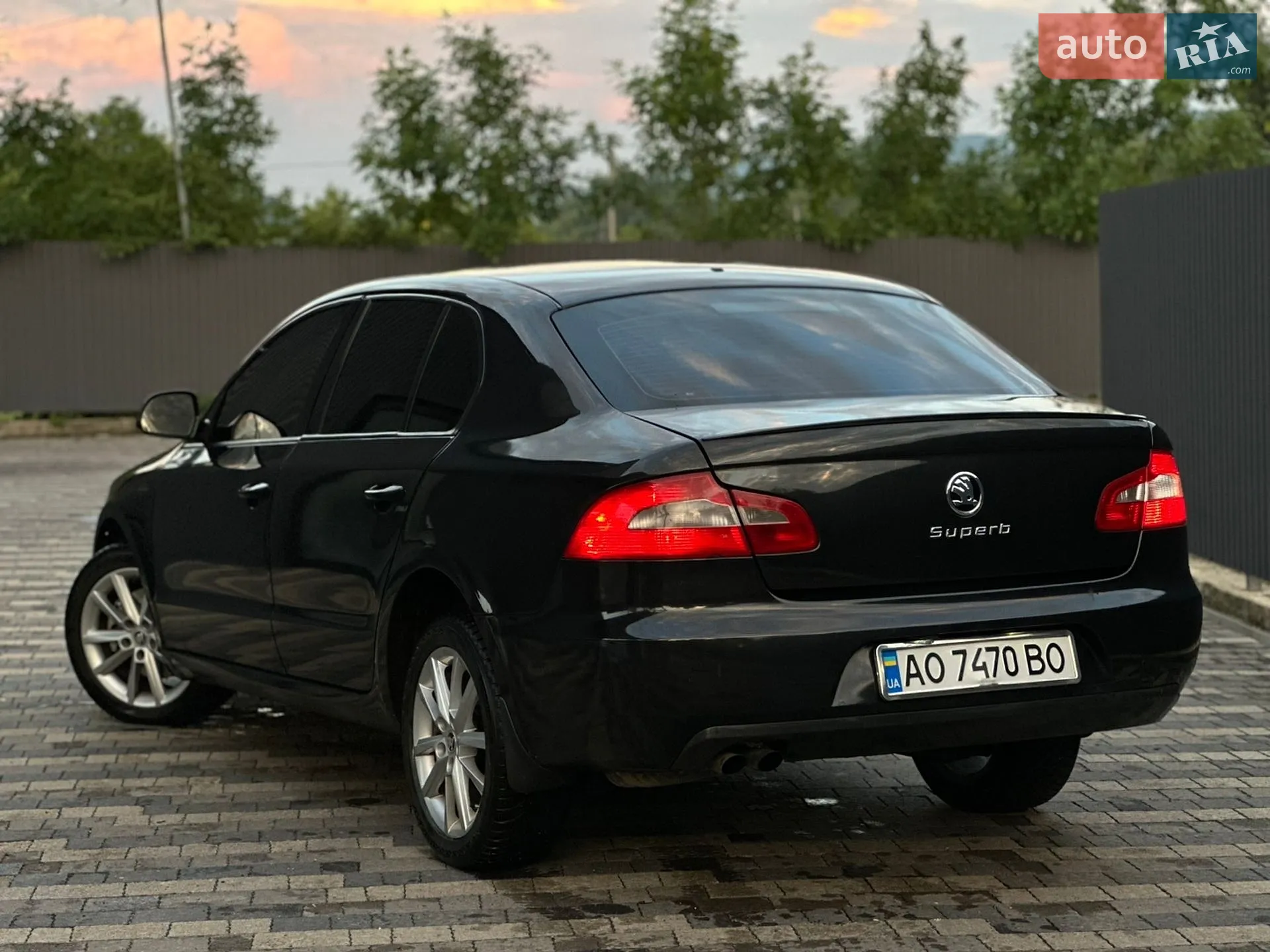 2010 Skoda Superb - мініатюра 6