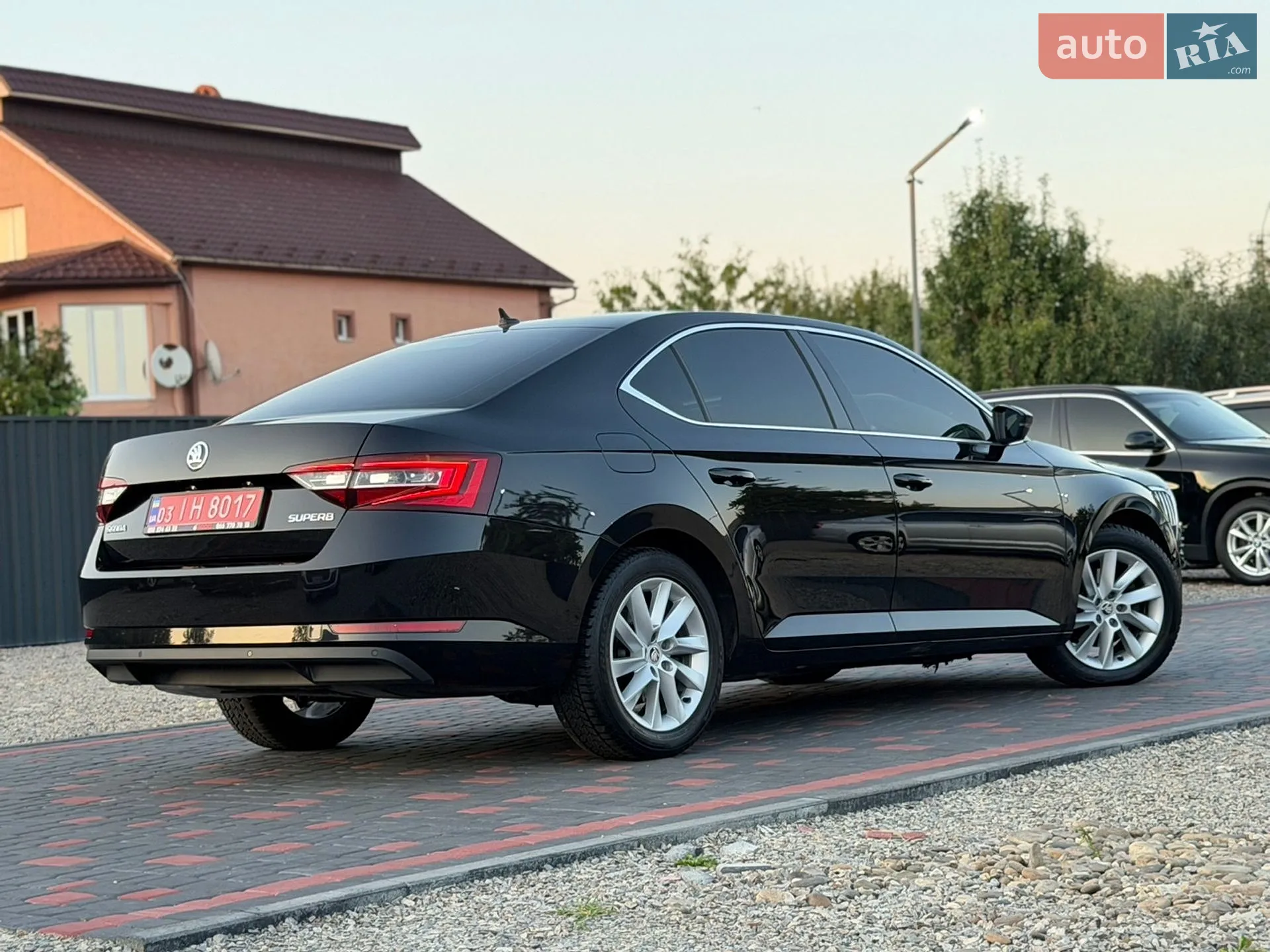 2019 Skoda Superb - мініатюра 9