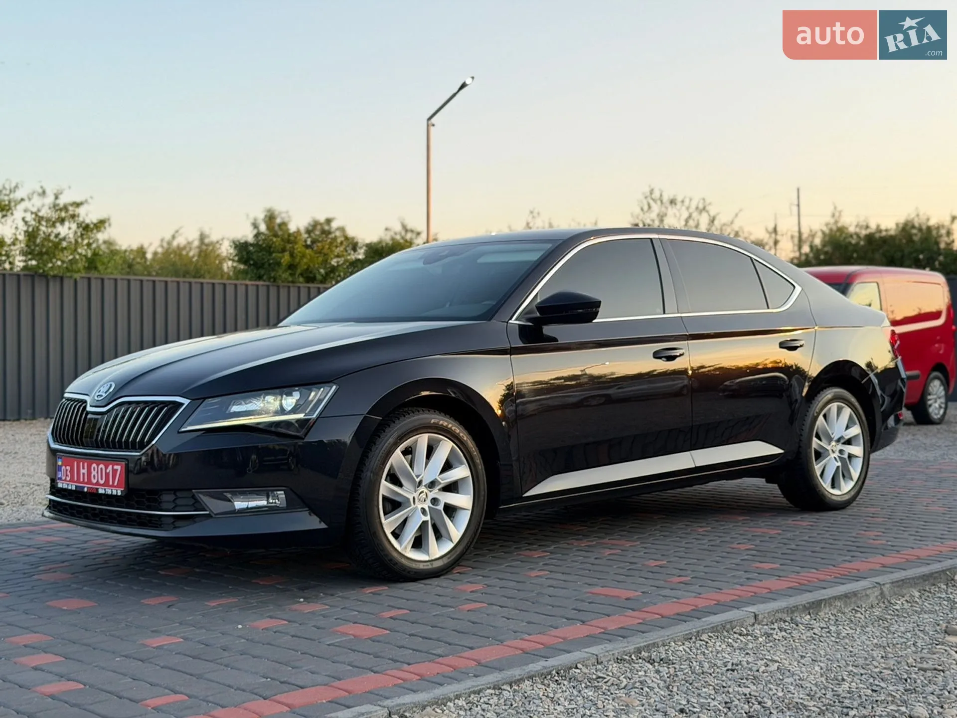 2019 Skoda Superb - мініатюра 15