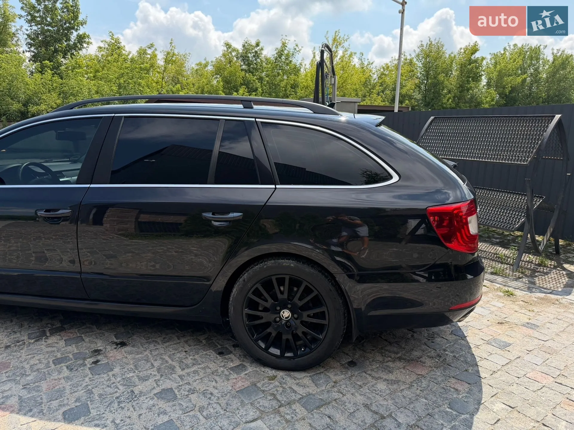 2013 Skoda Superb - мініатюра 12