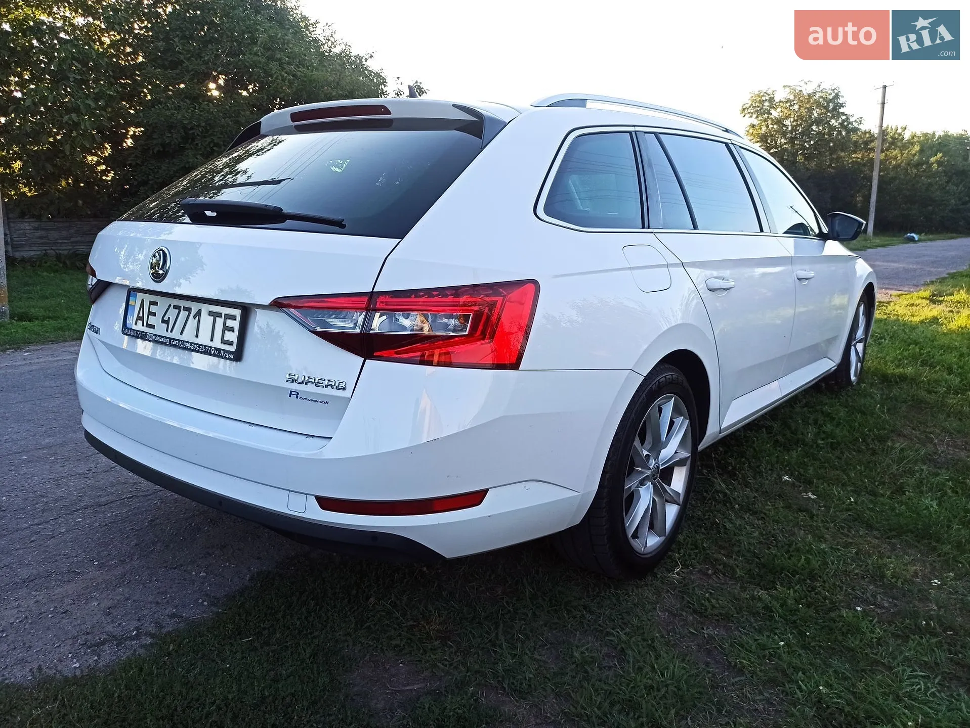 2017 Skoda Superb - мініатюра 8