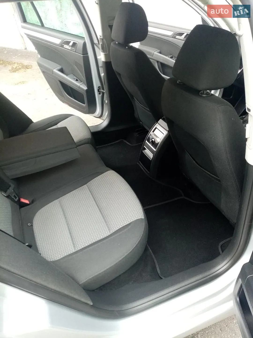 2013 Skoda Superb - мініатюра 8