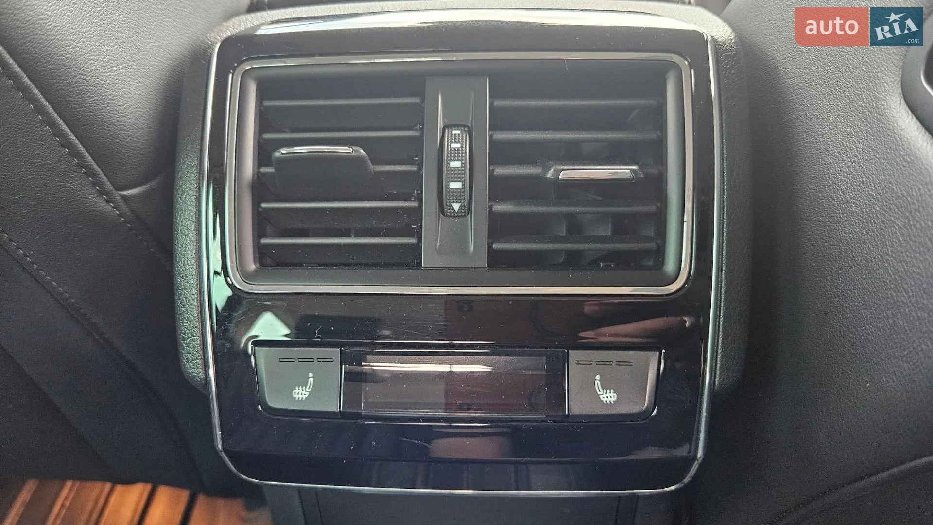 2019 Skoda Superb - мініатюра 15