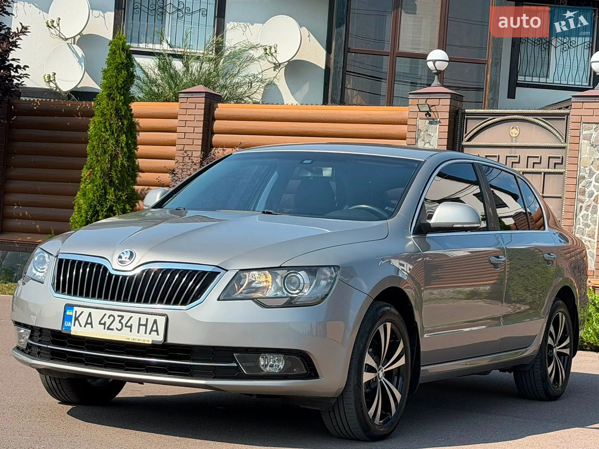 2014 Skoda Superb - мініатюра 3