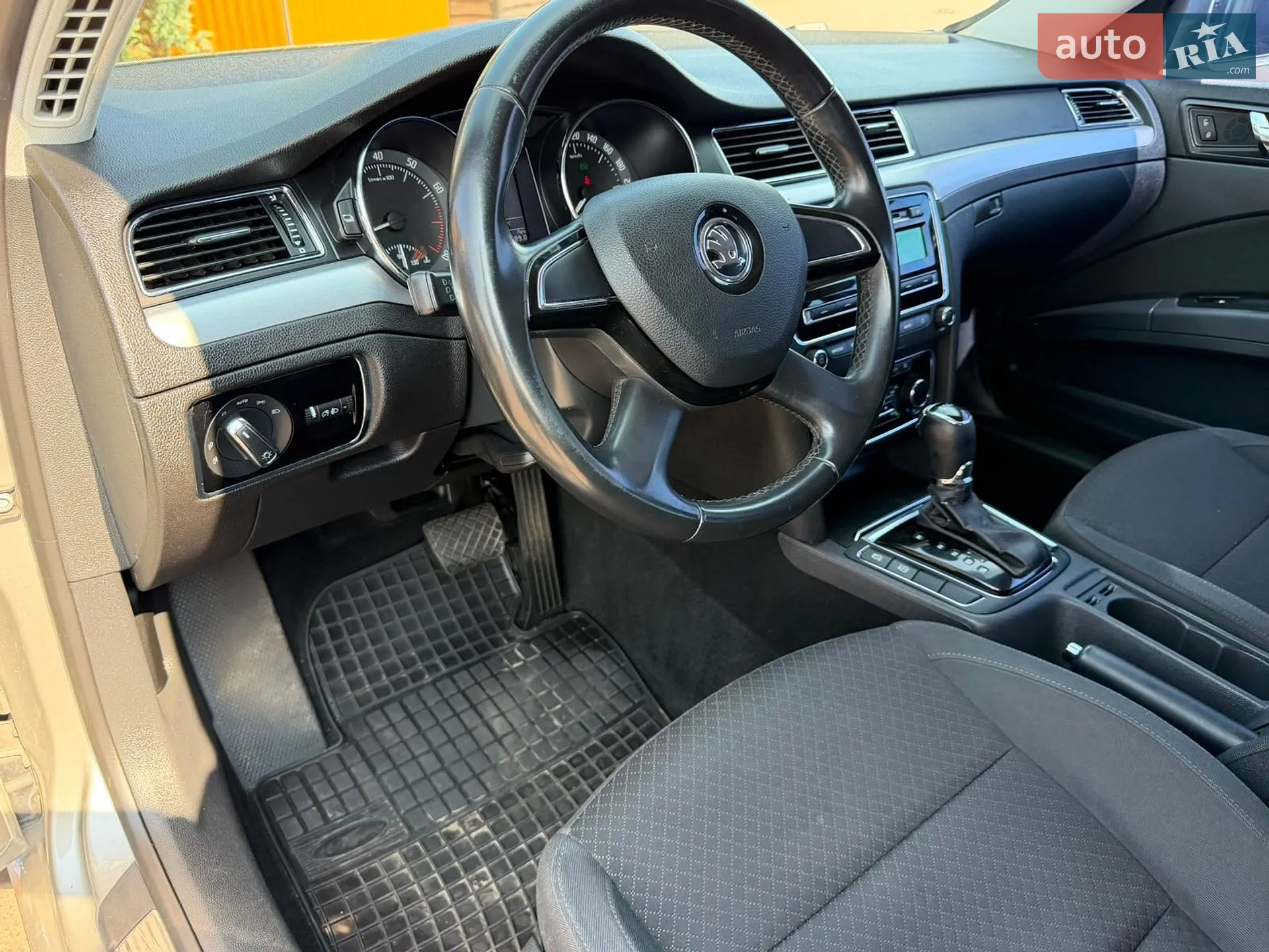 2014 Skoda Superb - мініатюра 36