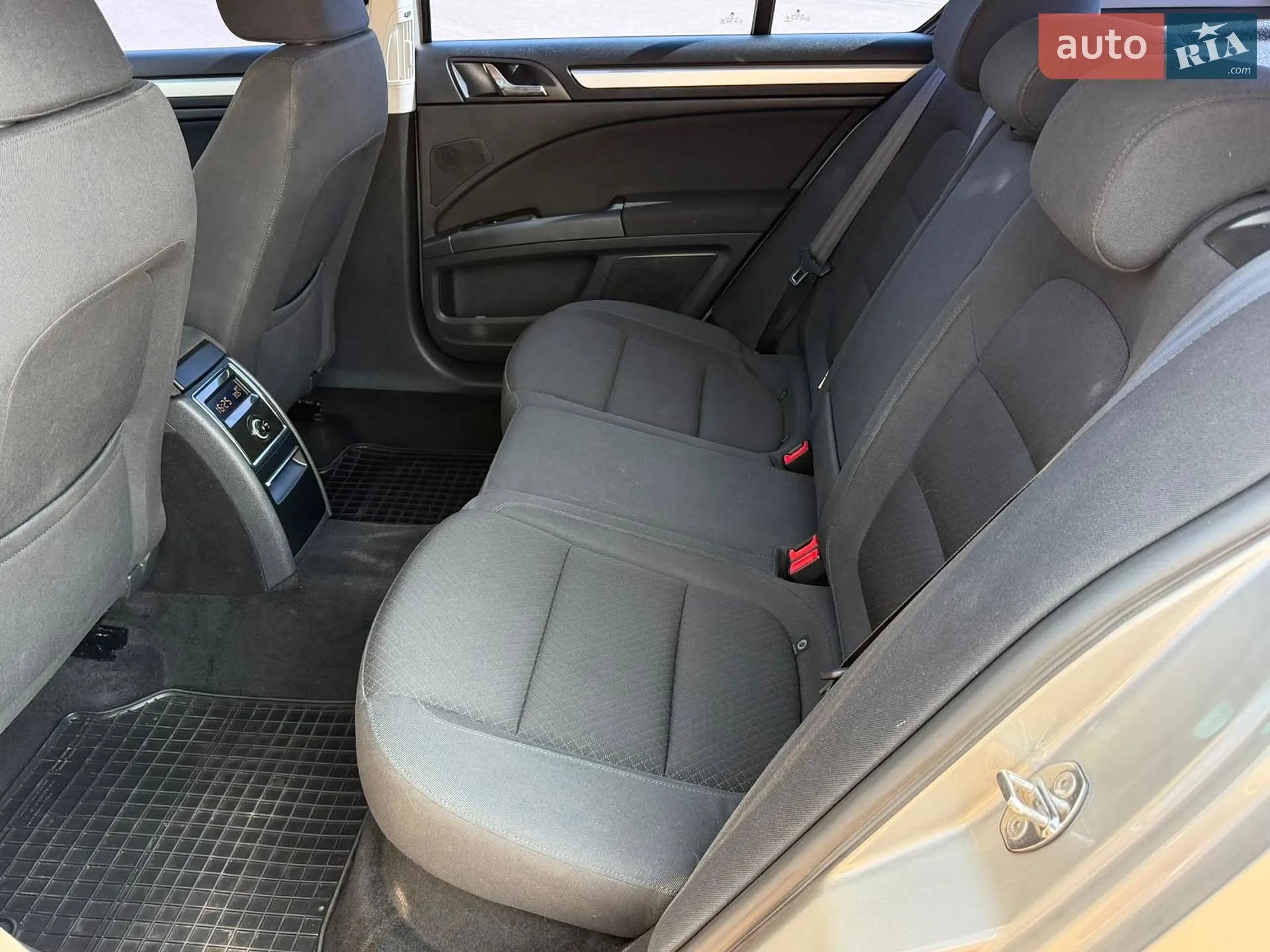 2014 Skoda Superb - мініатюра 42