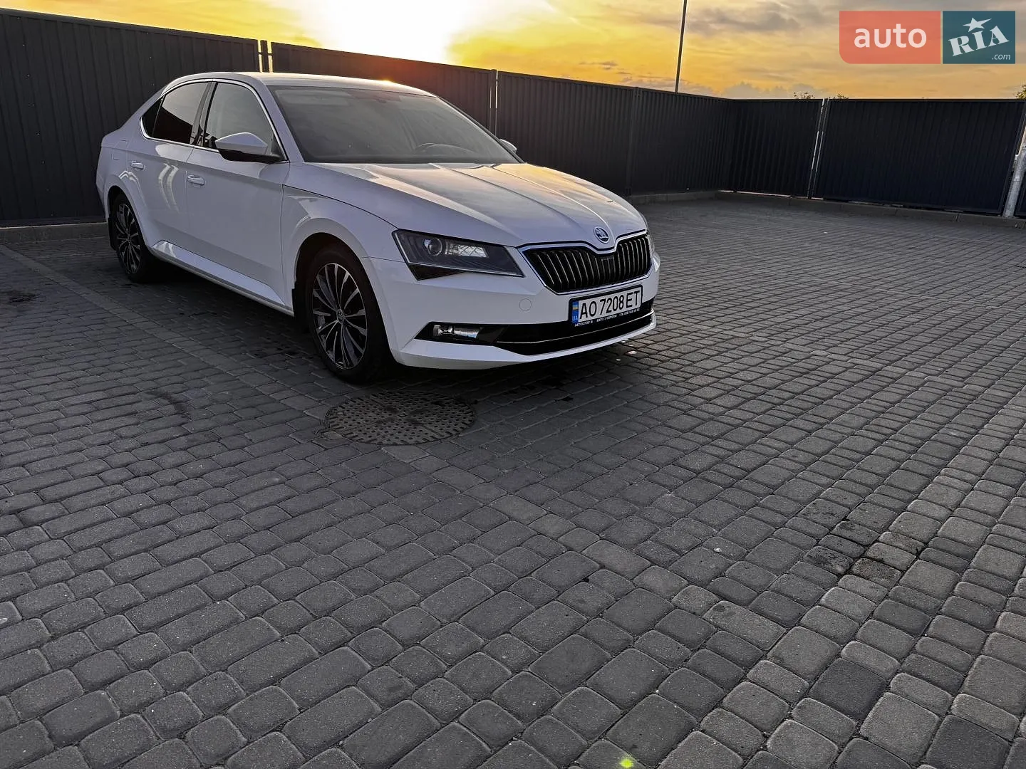 2016 Skoda Superb - мініатюра 5