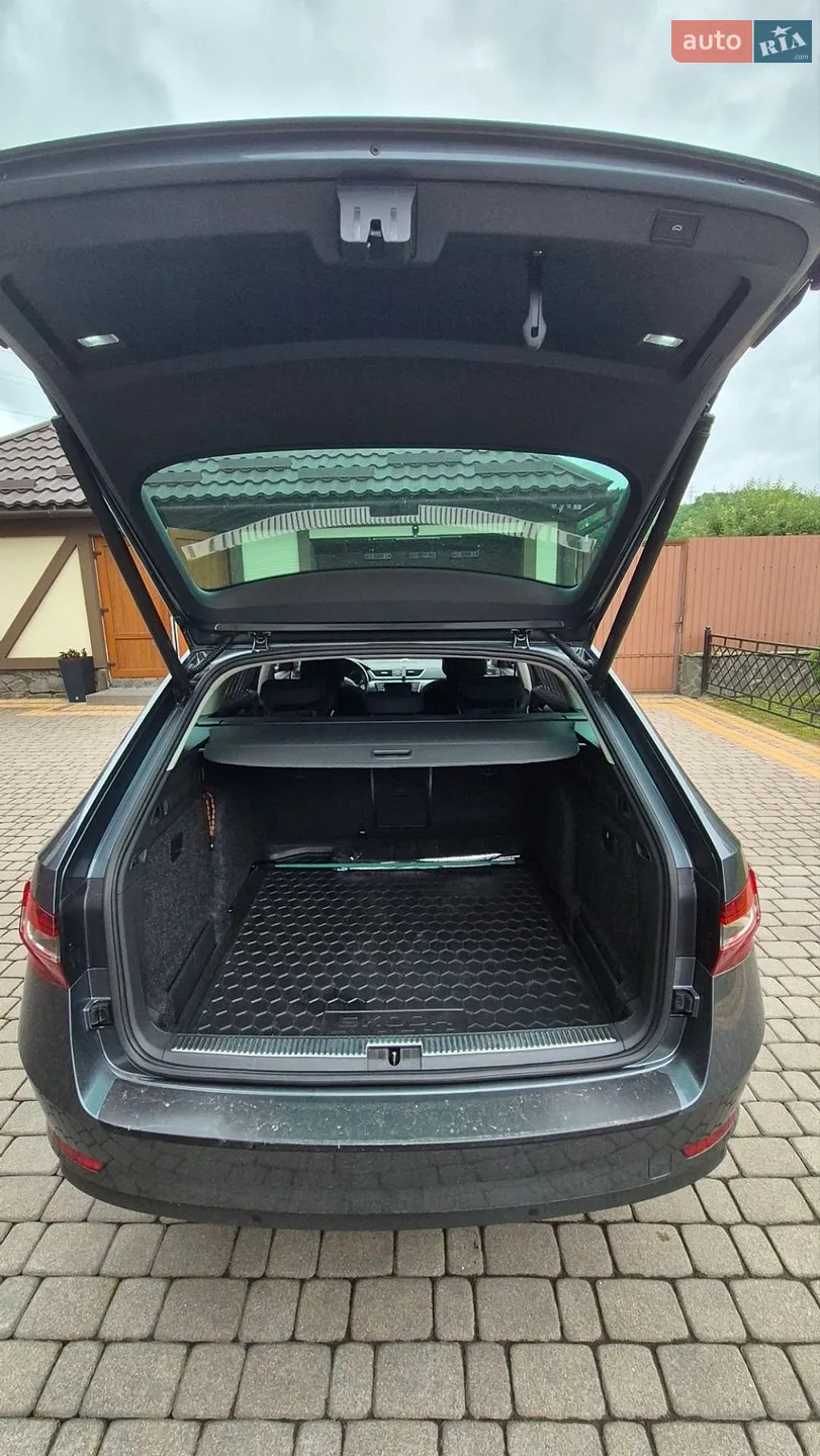 2017 Skoda Superb - мініатюра 5