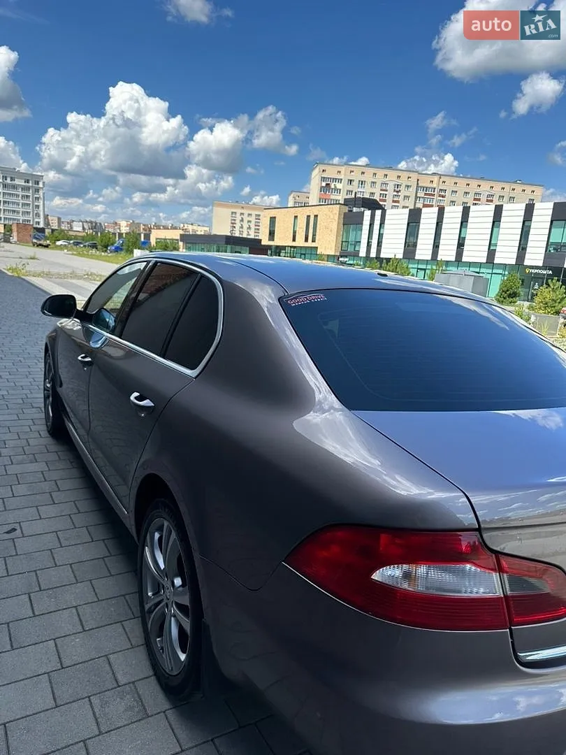2012 Skoda Superb - мініатюра 10