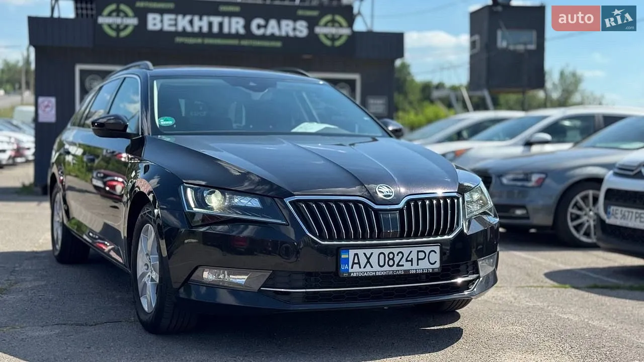 2017 Skoda Superb - мініатюра 22