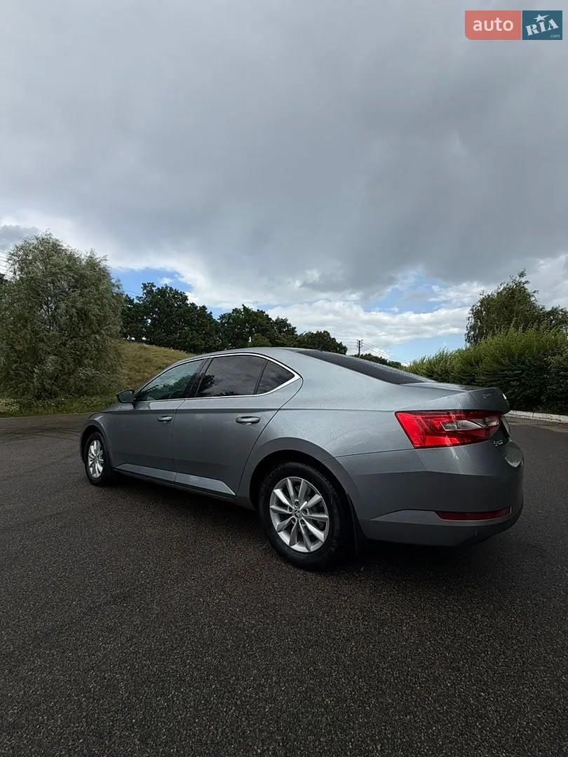 2016 Skoda Superb - мініатюра 6