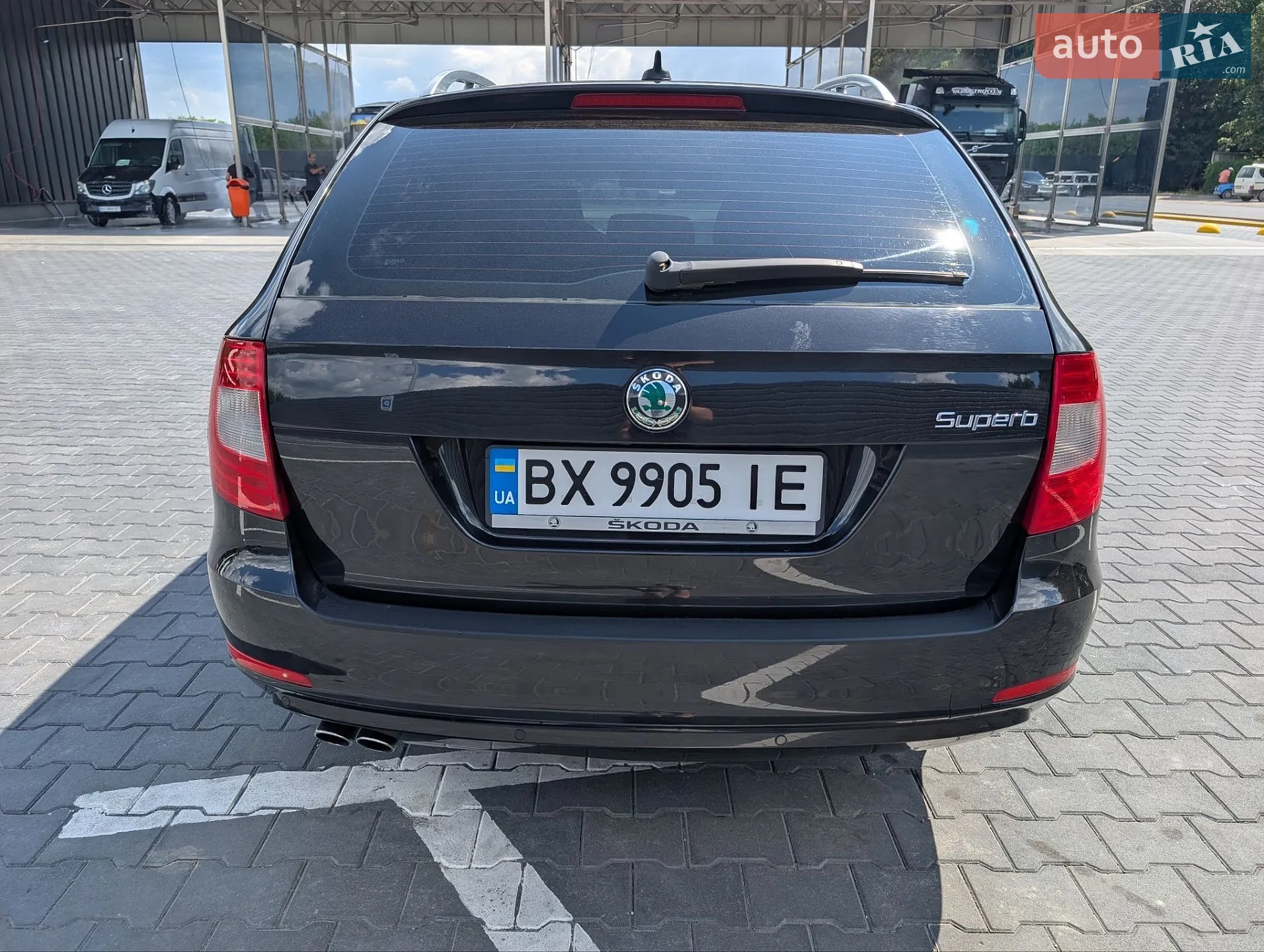 2010 Skoda Superb - мініатюра 6