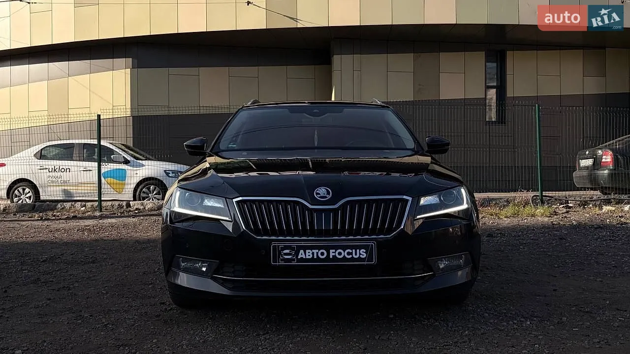 2016 Skoda Superb - мініатюра 3