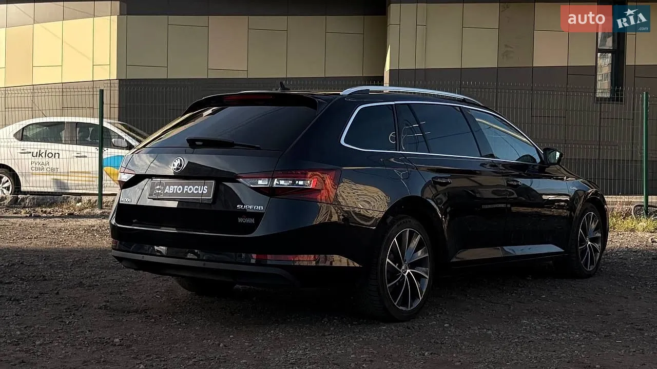 2016 Skoda Superb - мініатюра 8