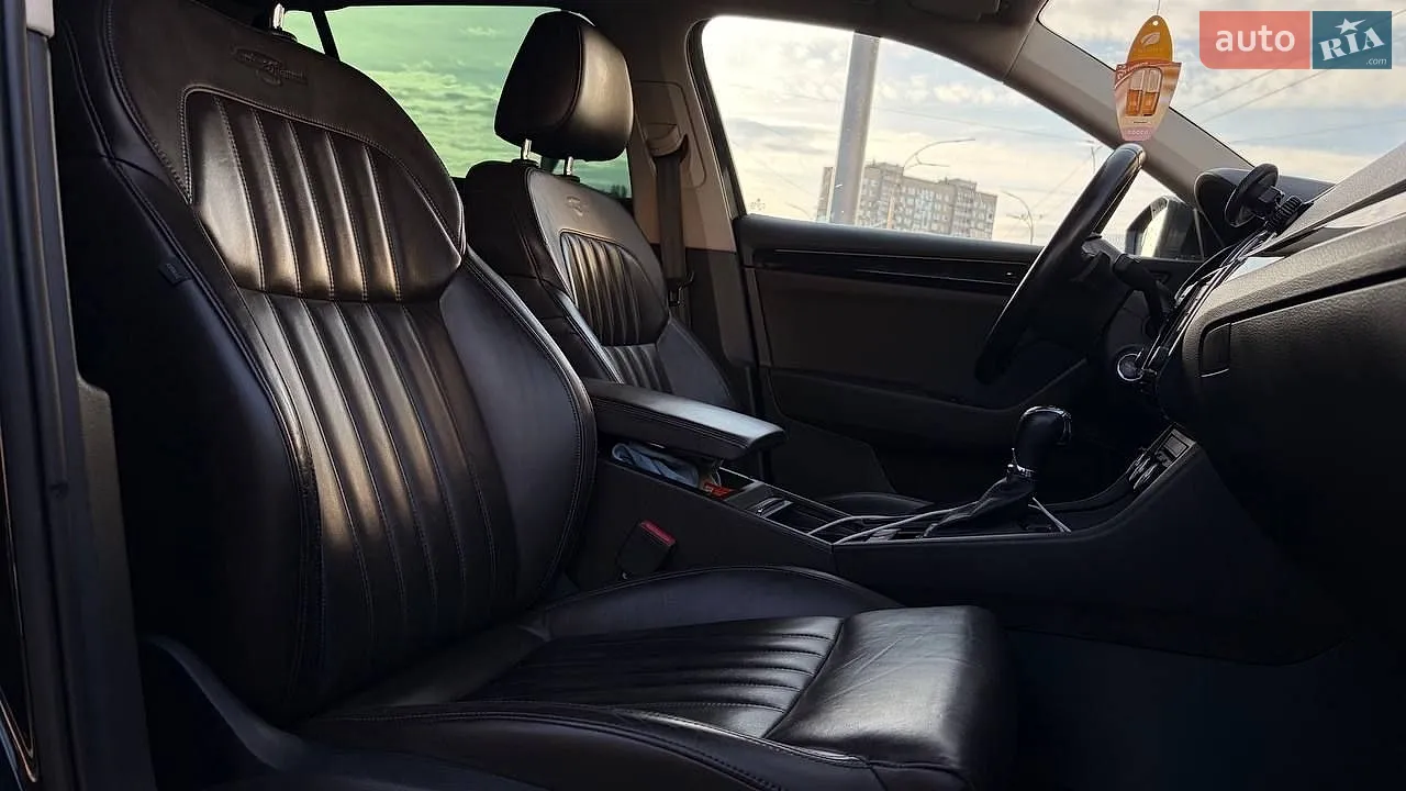 2016 Skoda Superb - мініатюра 12