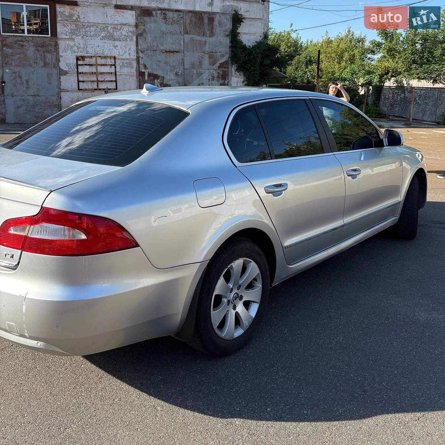2011 Skoda Superb - мініатюра 18