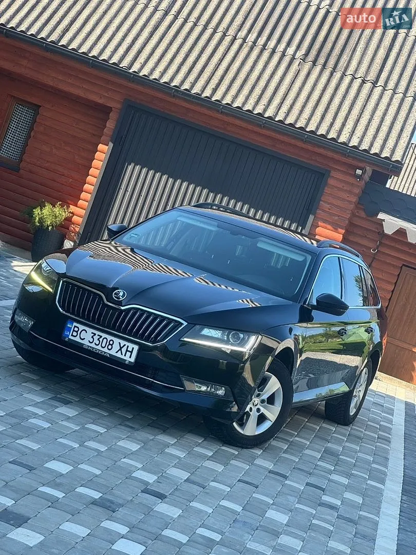 2016 Skoda Superb - мініатюра 3