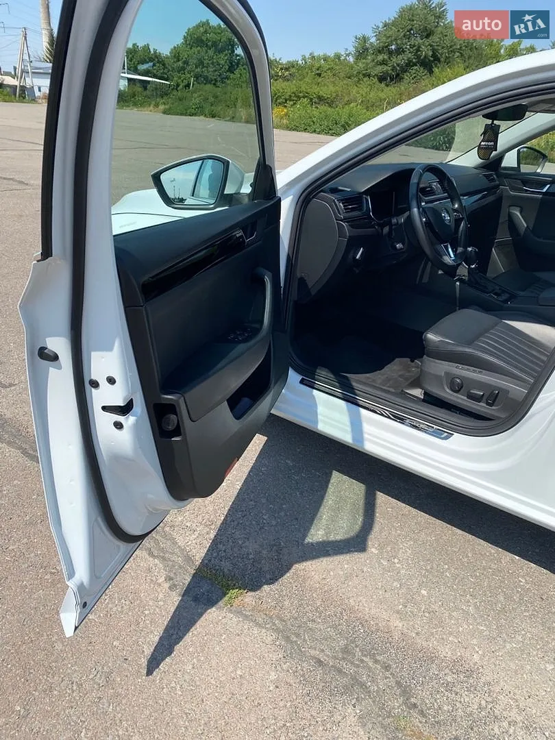2018 Skoda Superb - мініатюра 11