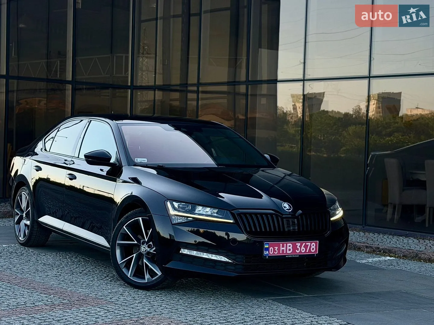 2022 Skoda Superb - мініатюра 2