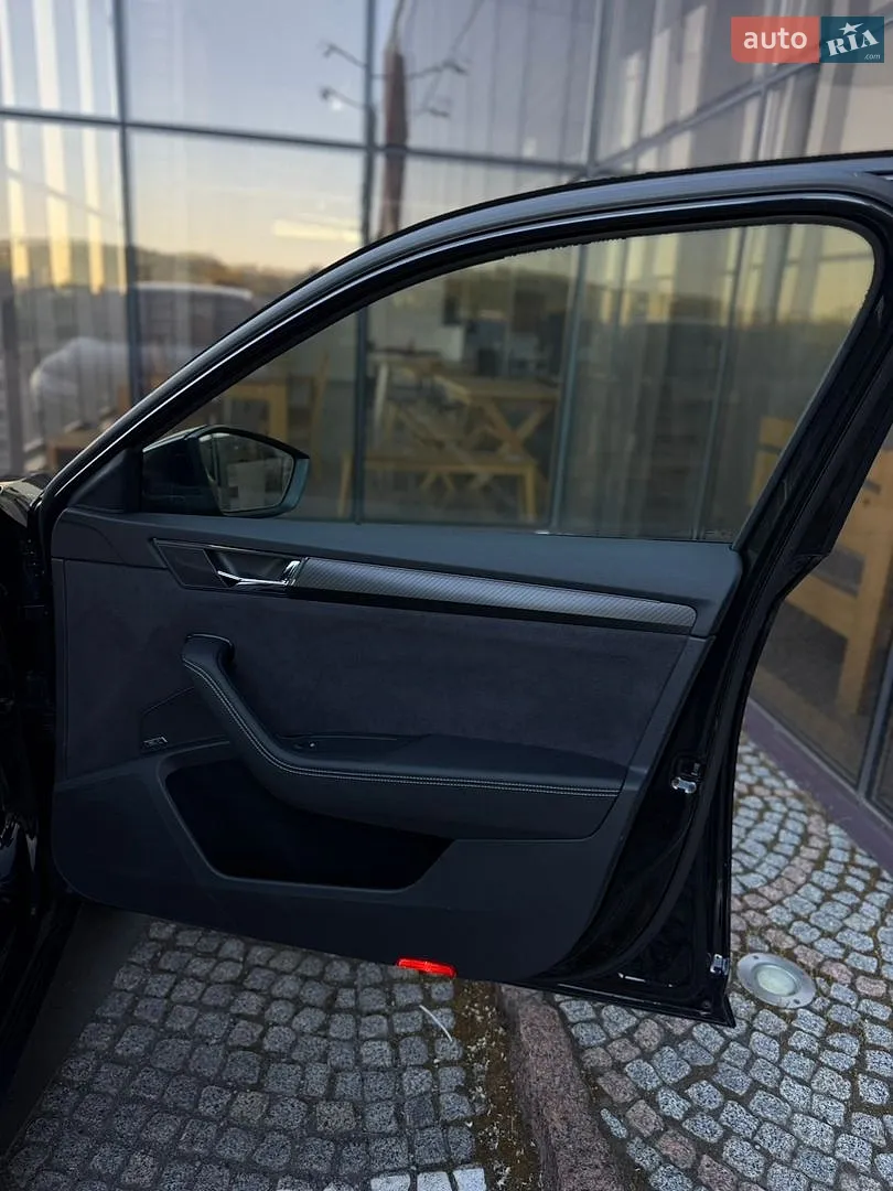 2022 Skoda Superb - мініатюра 39