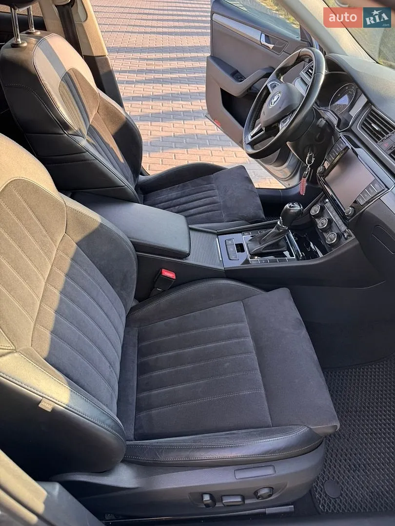 2016 Skoda Superb - мініатюра 16