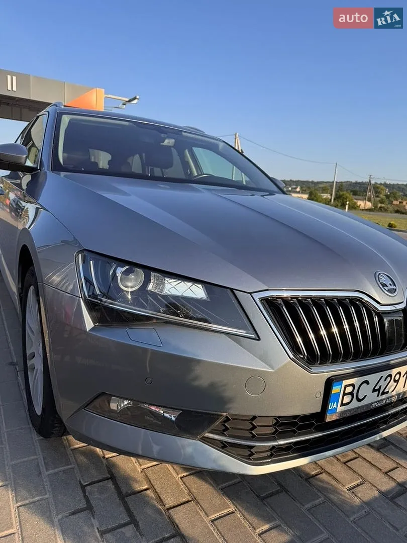 2016 Skoda Superb - мініатюра 15