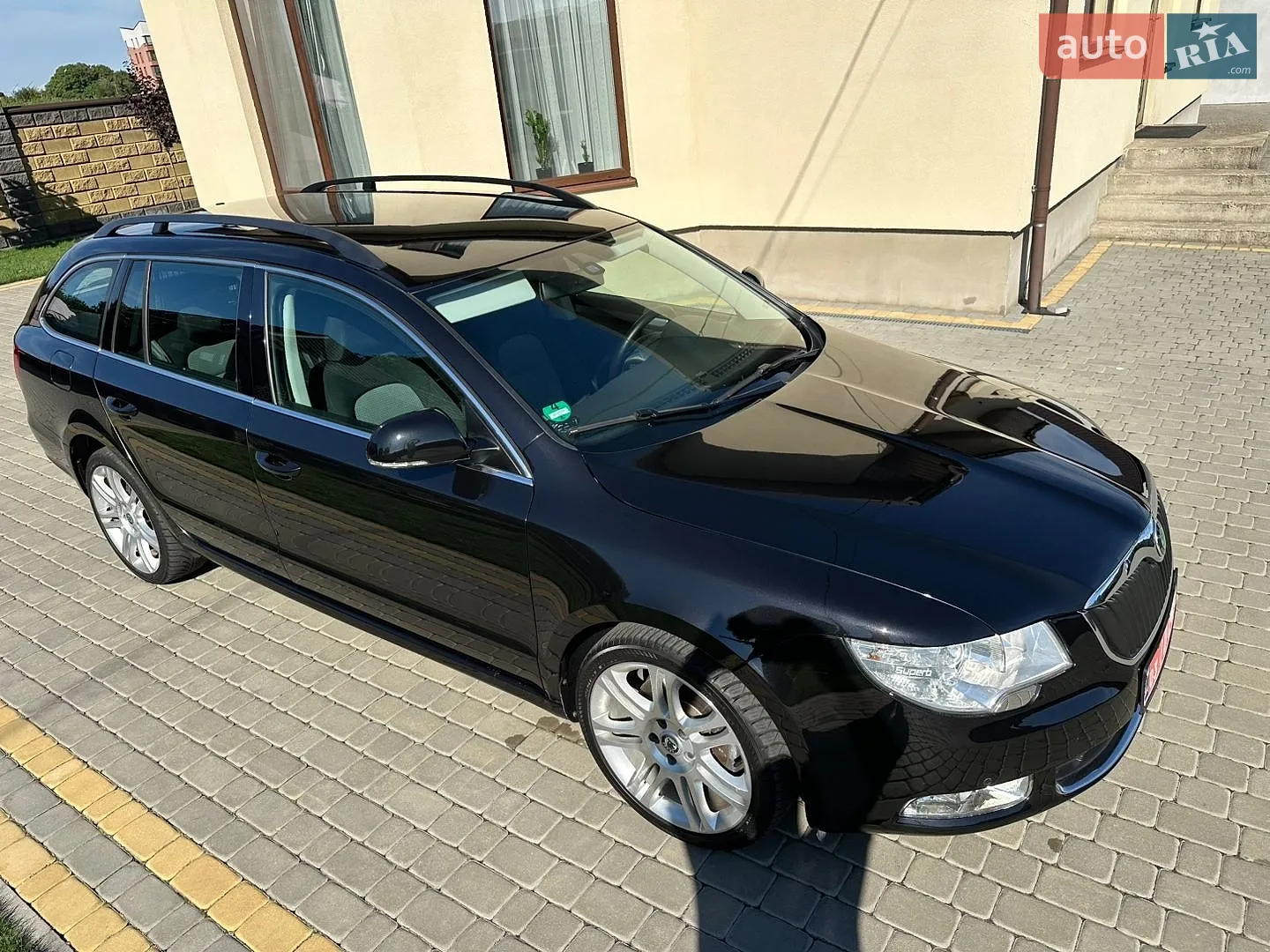 2011 Skoda Superb - мініатюра 5