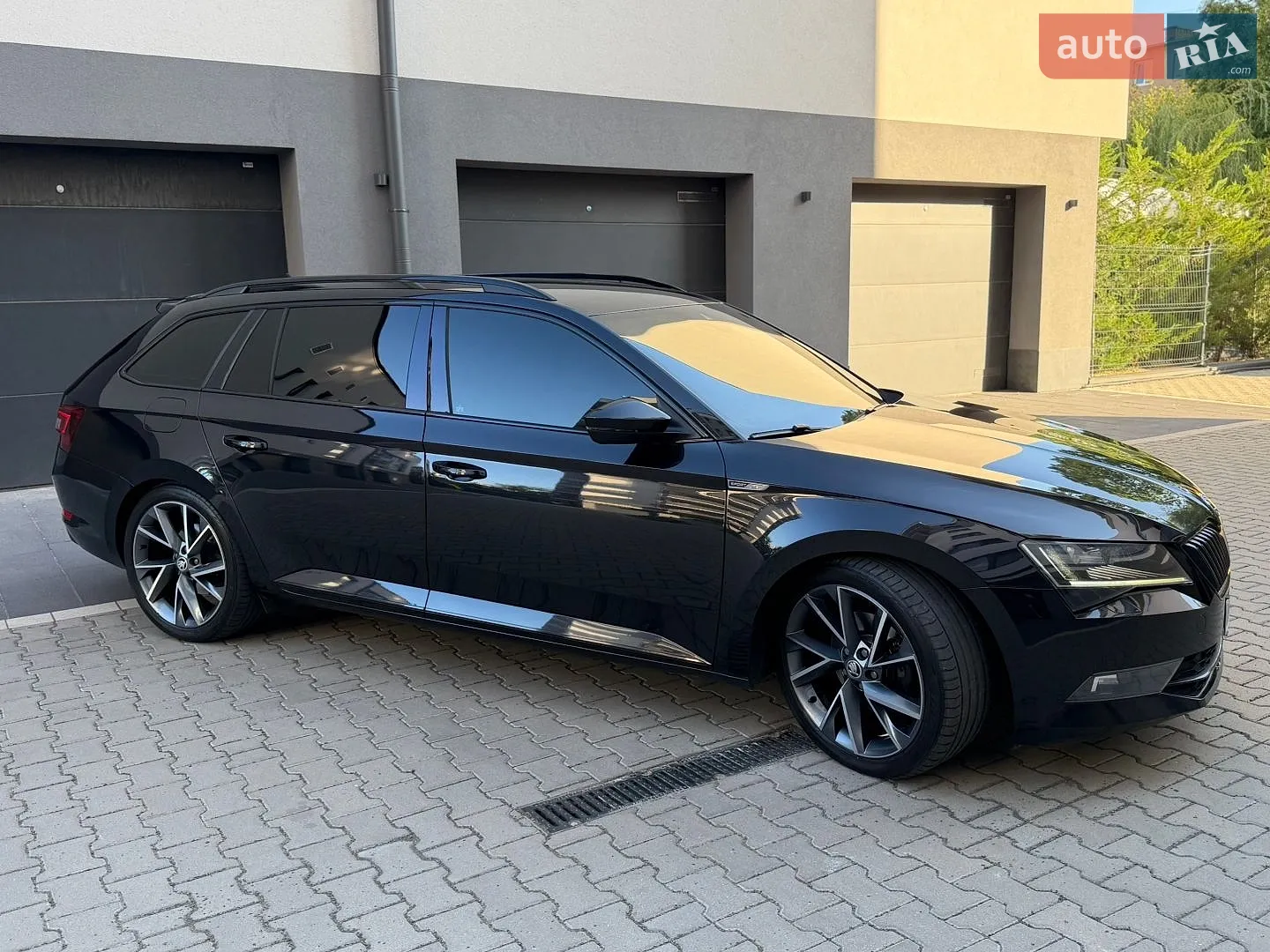 2017 Skoda Superb - мініатюра 8
