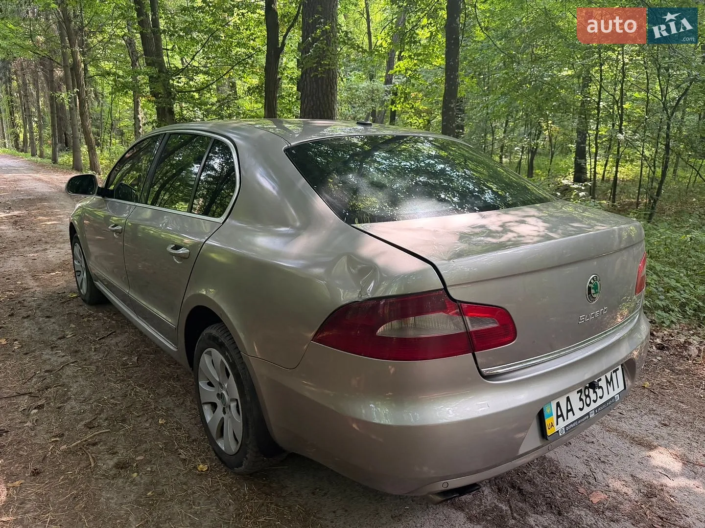 2011 Skoda Superb - мініатюра 8