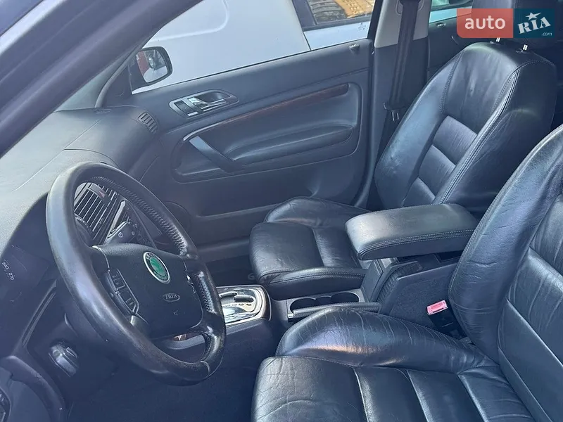 Skoda Superb 2005