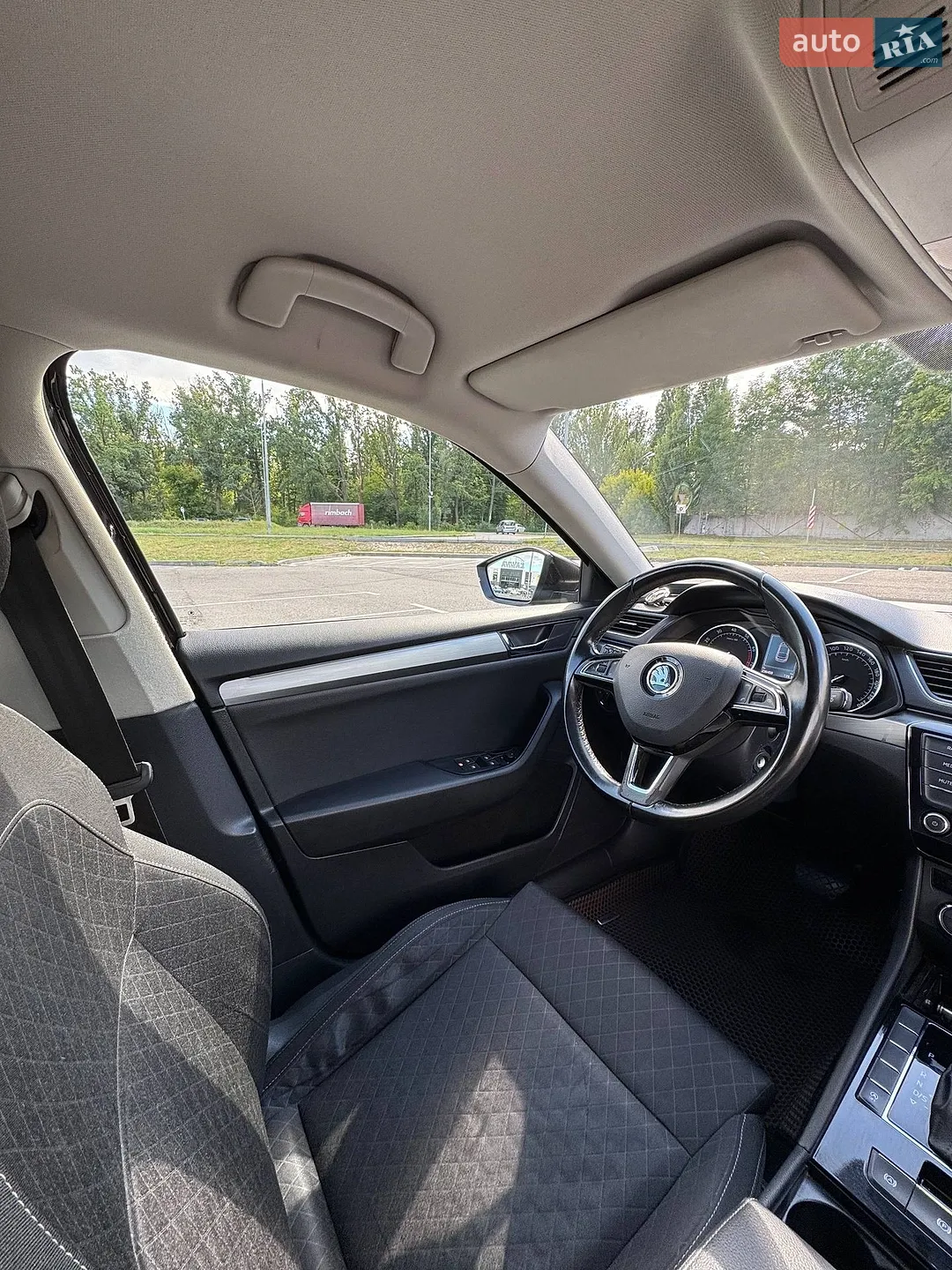 2016 Skoda Superb - мініатюра 24