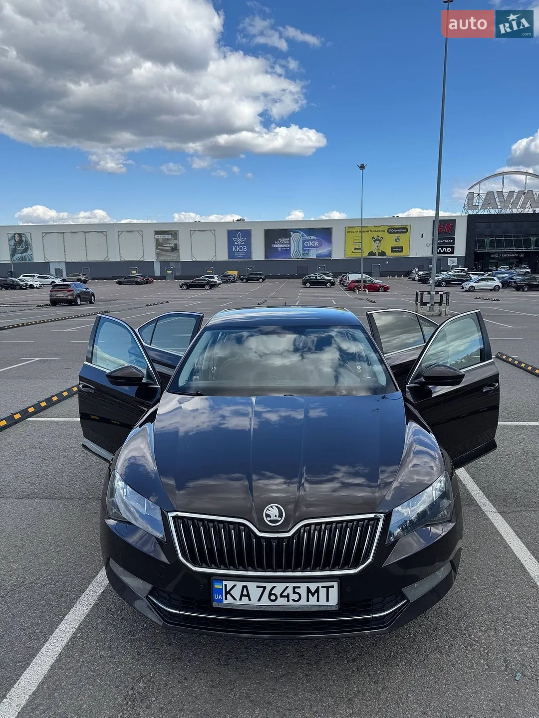 2016 Skoda Superb - мініатюра 18