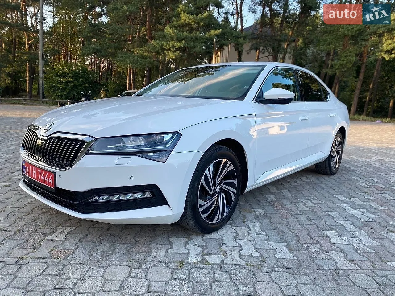 2019 Skoda Superb - мініатюра 25