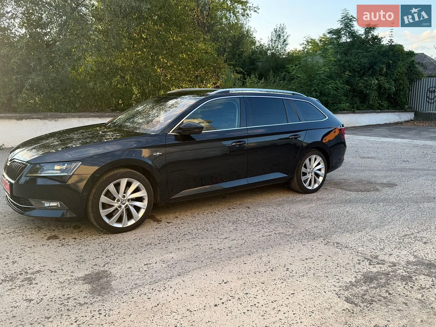 2016 Skoda Superb - мініатюра 2