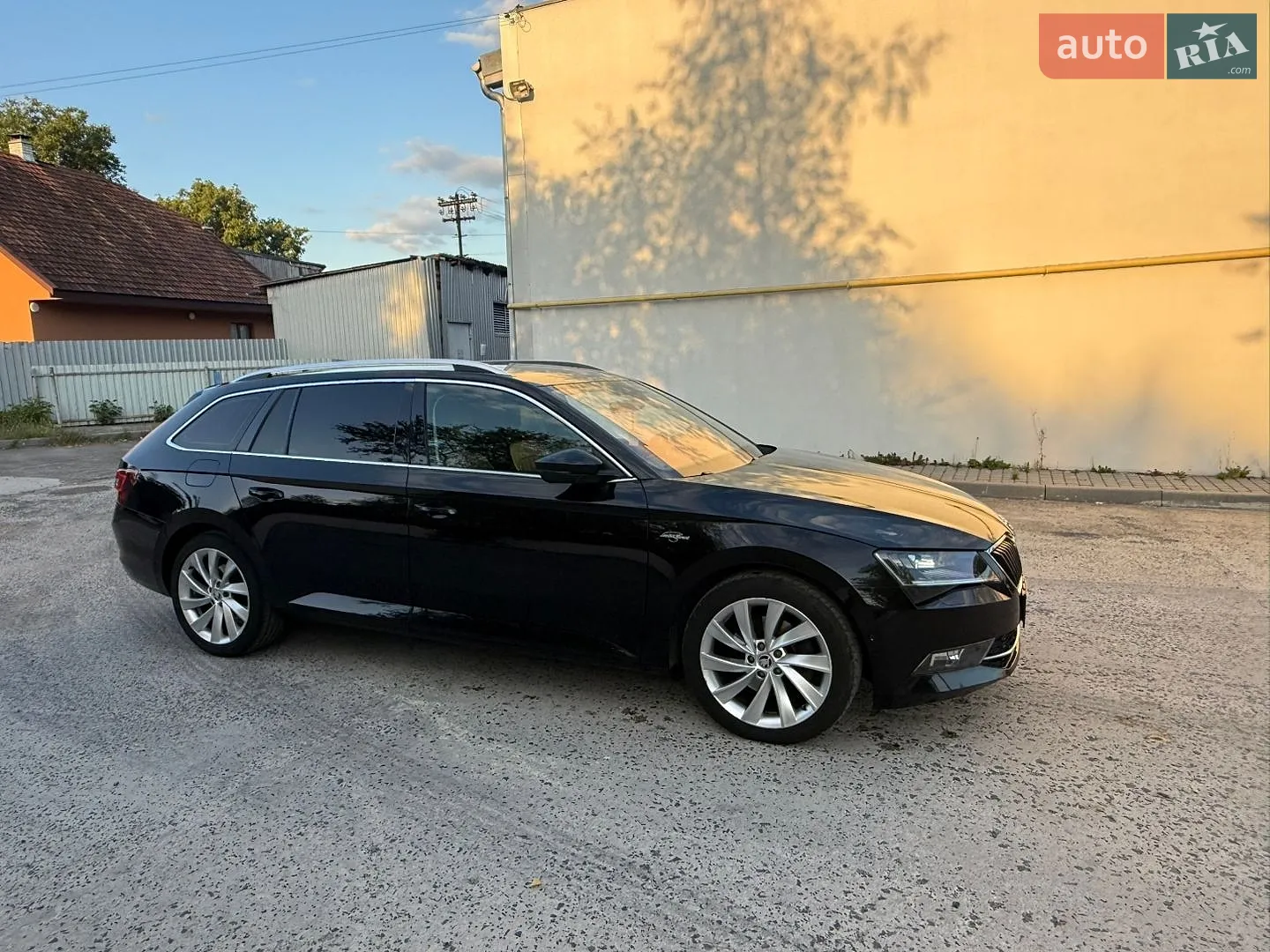 2016 Skoda Superb - мініатюра 9
