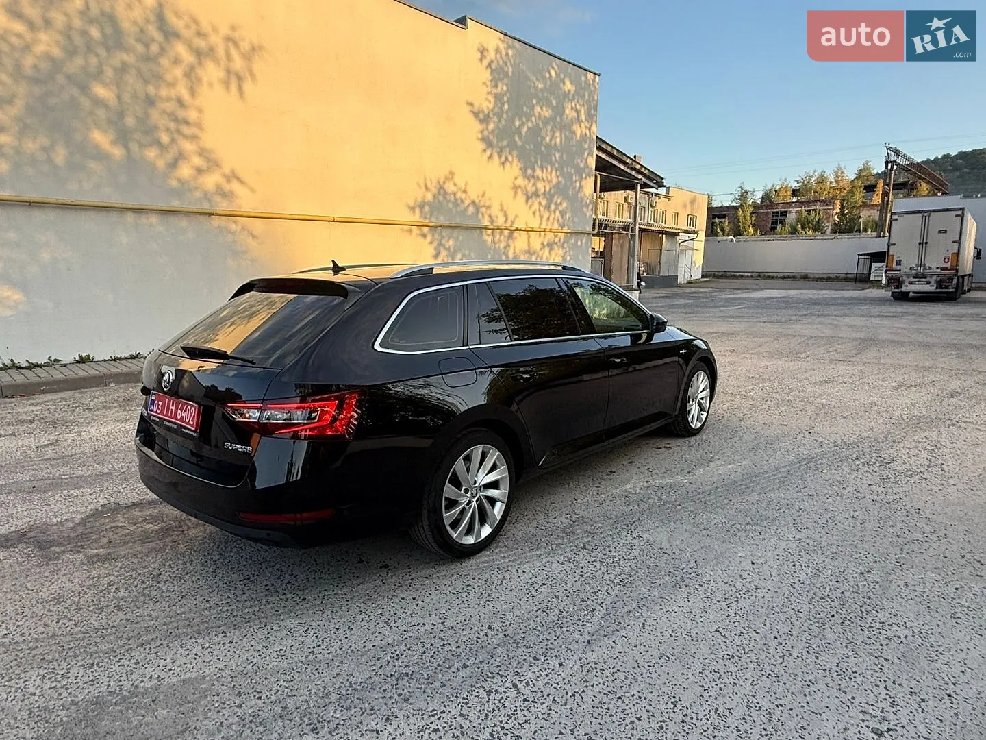 2016 Skoda Superb - мініатюра 13