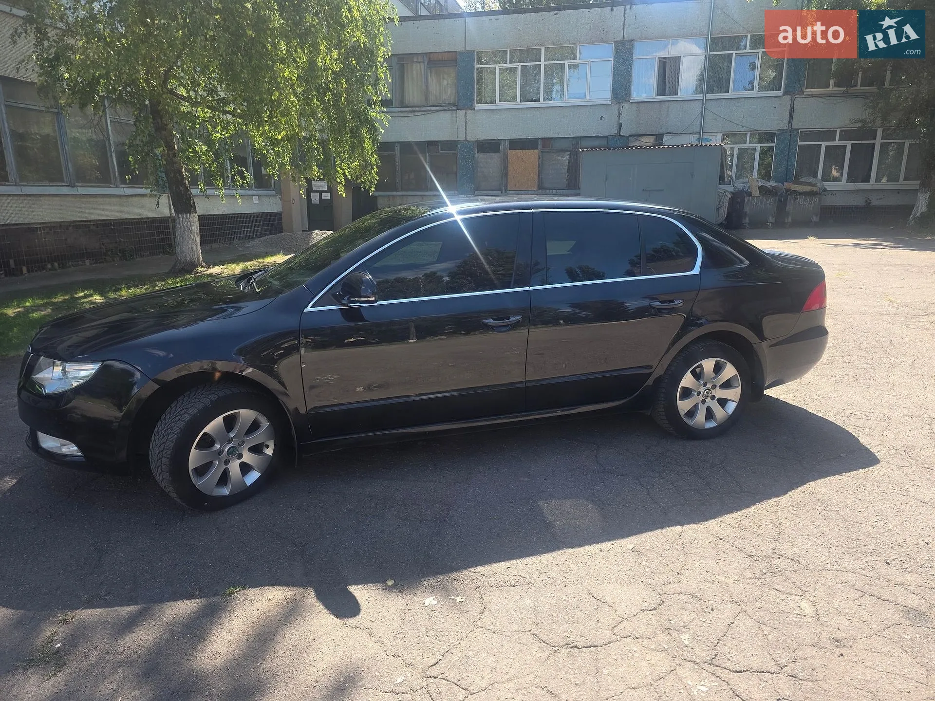 2012 Skoda Superb - мініатюра 3