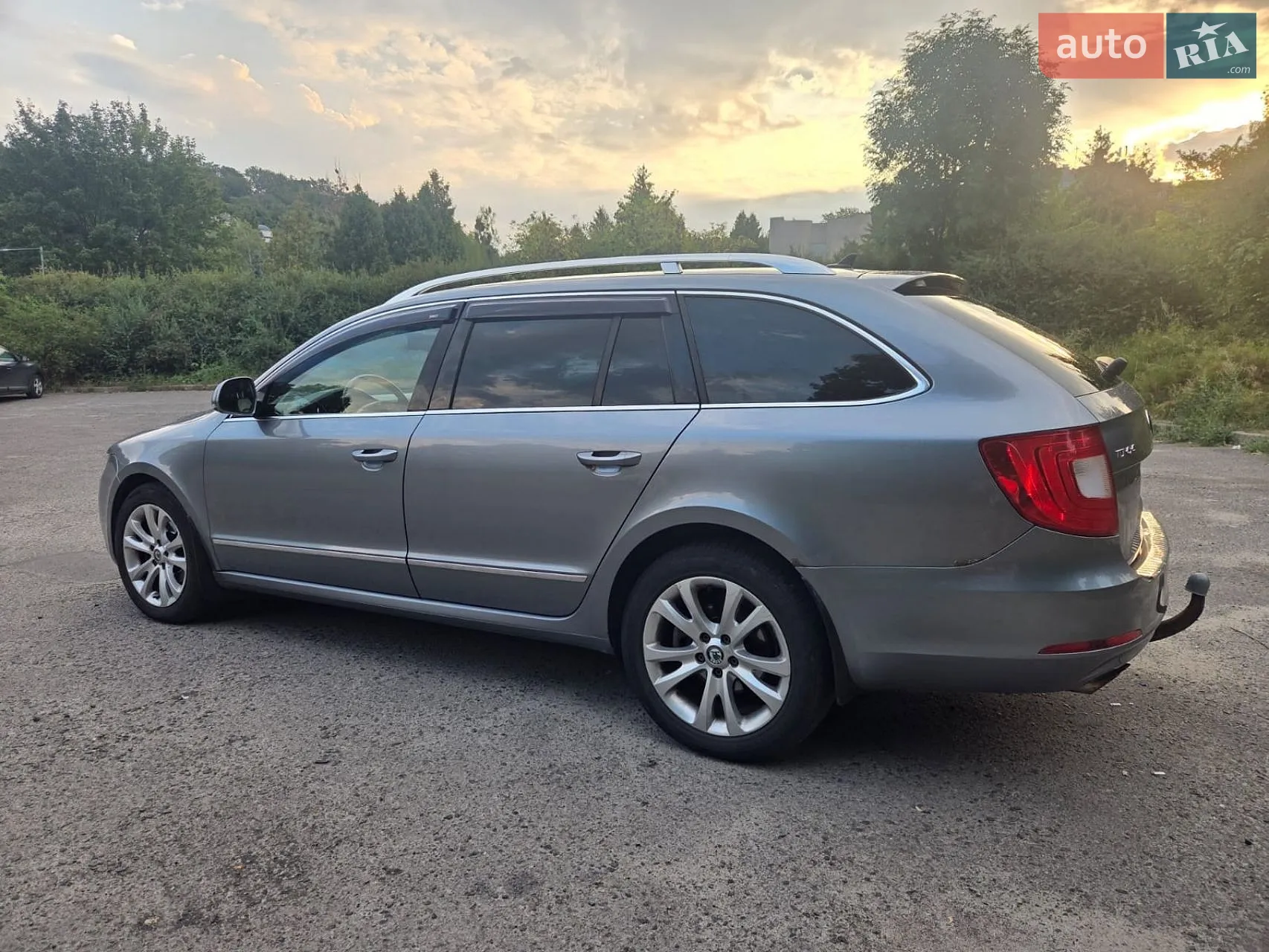 2011 Skoda Superb - мініатюра 15