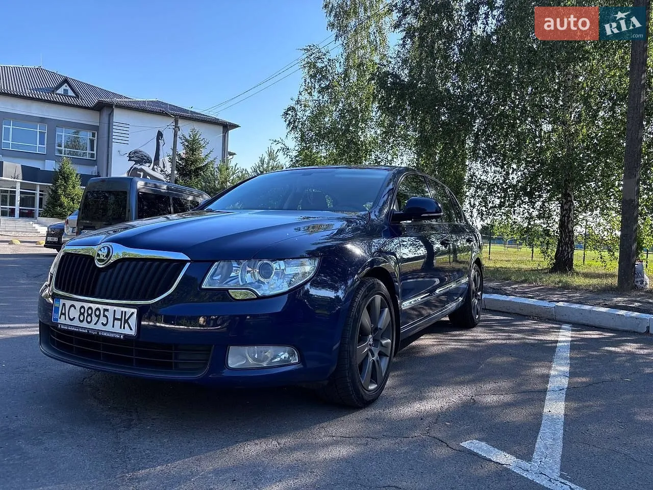 2011 Skoda Superb - мініатюра 4