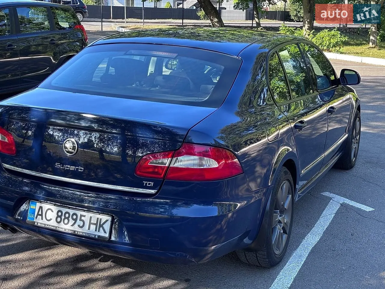 2011 Skoda Superb - мініатюра 7