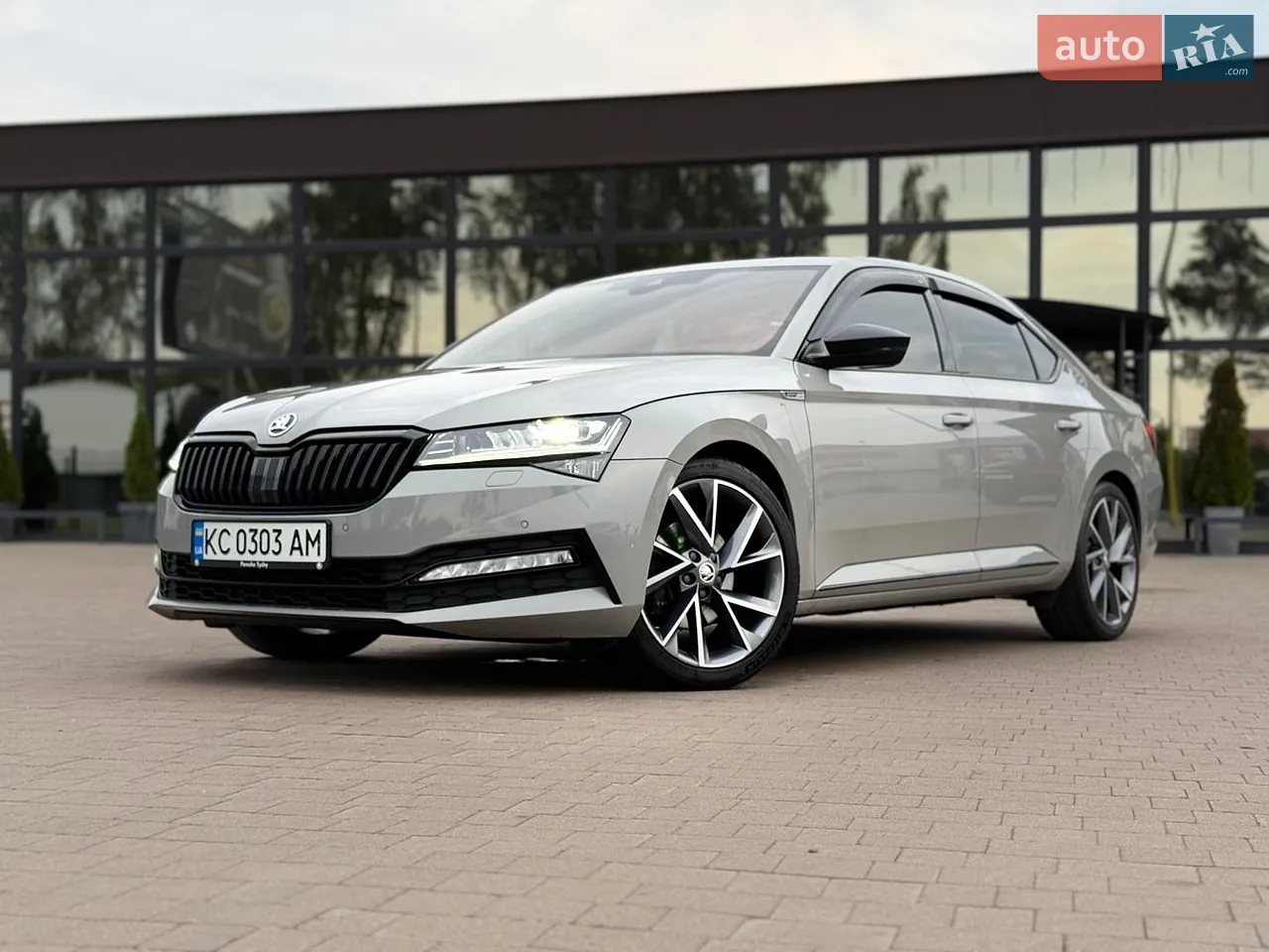 2020 Skoda Superb - мініатюра 35