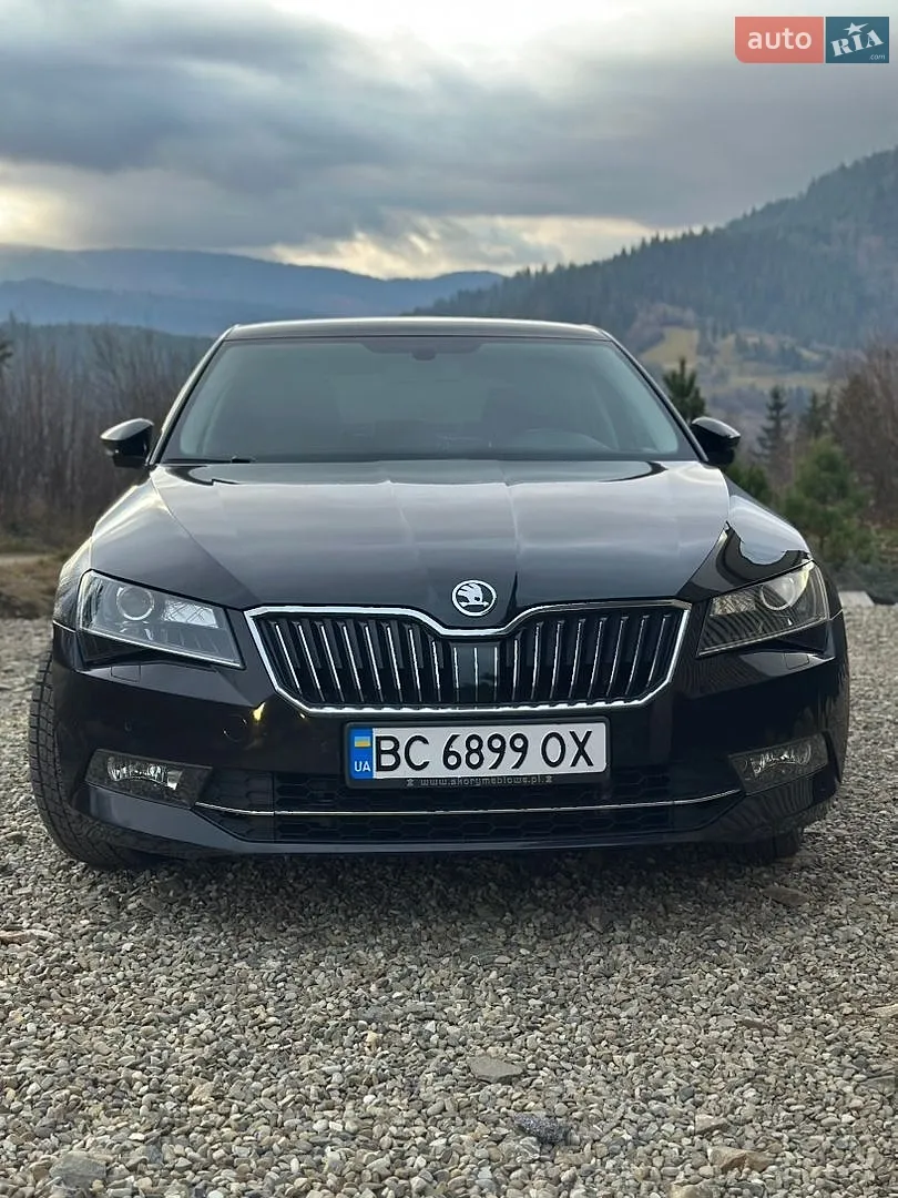 2015 Skoda Superb - мініатюра 8