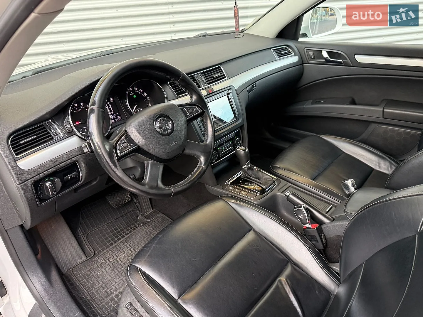 2015 Skoda Superb - мініатюра 34
