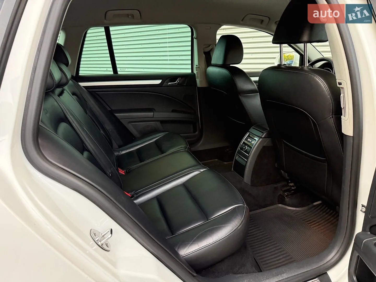 2015 Skoda Superb - мініатюра 53