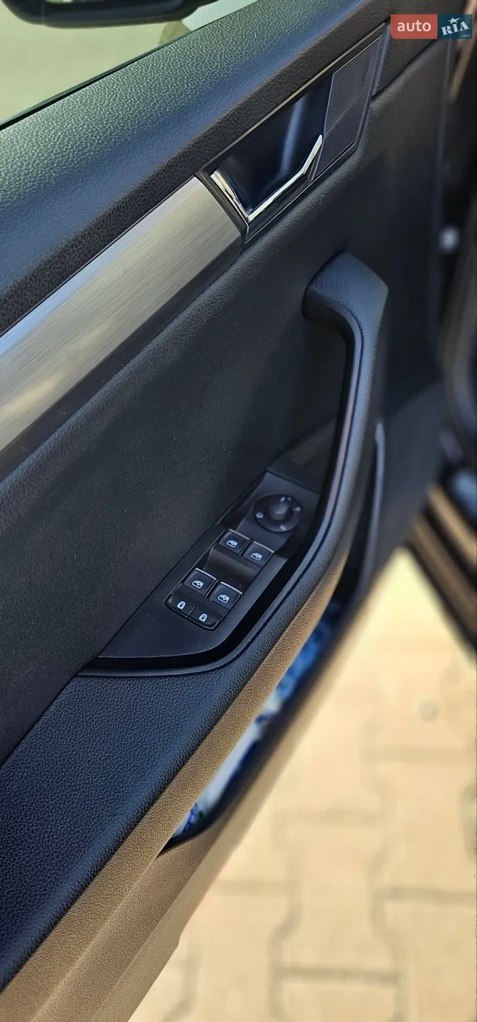 2018 Skoda Superb - мініатюра 11