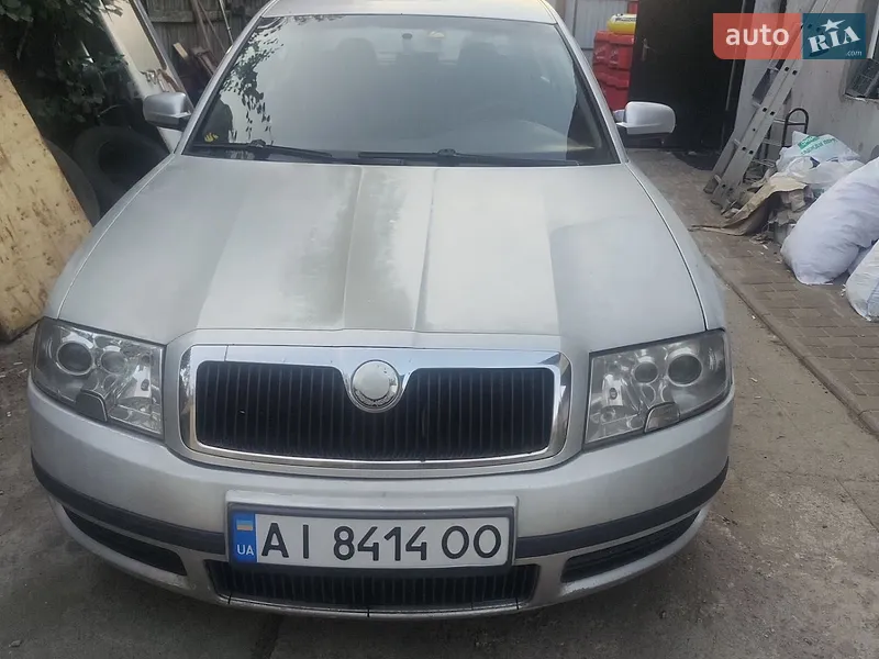Skoda Superb 2003