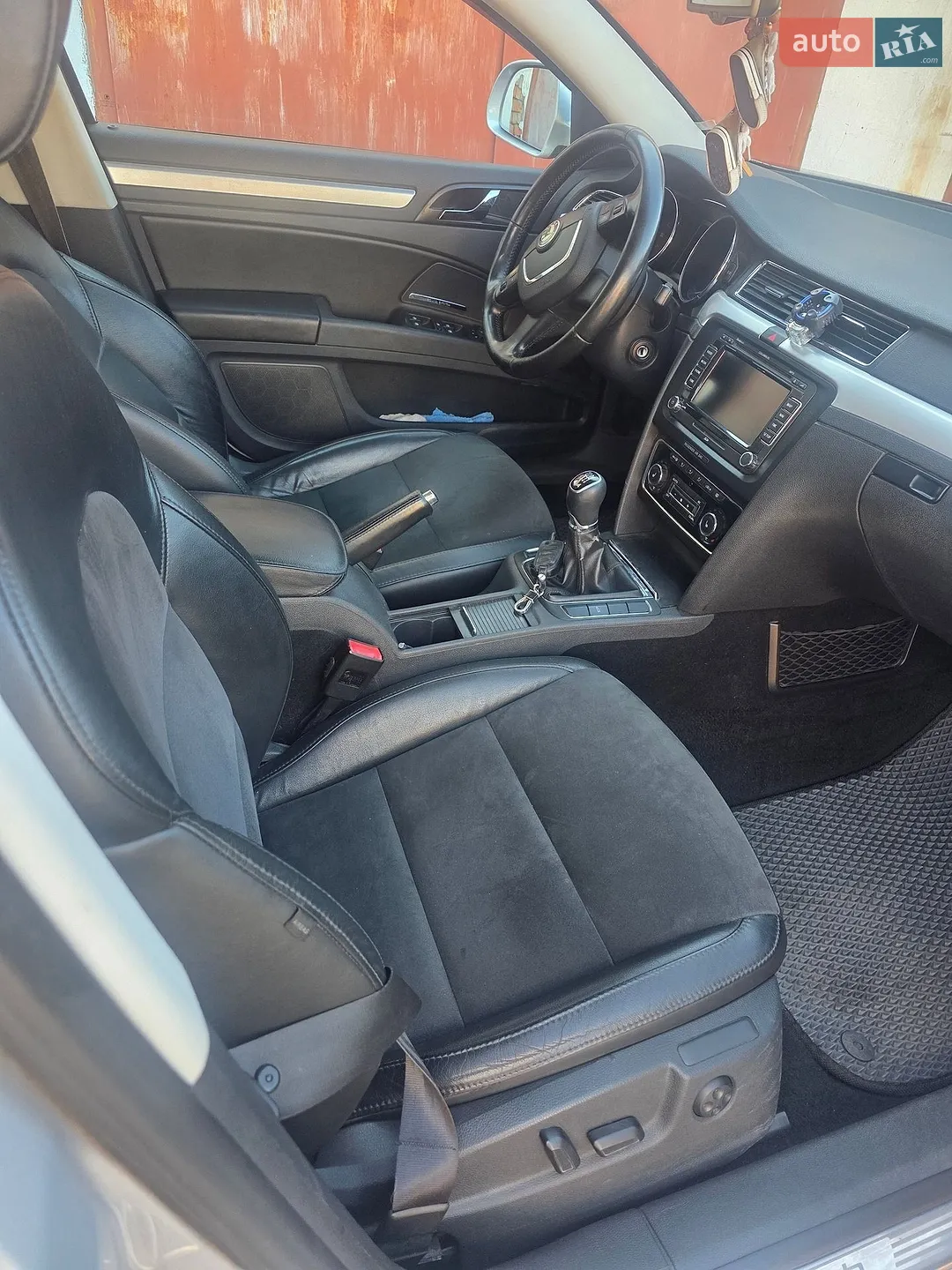 2013 Skoda Superb - мініатюра 9