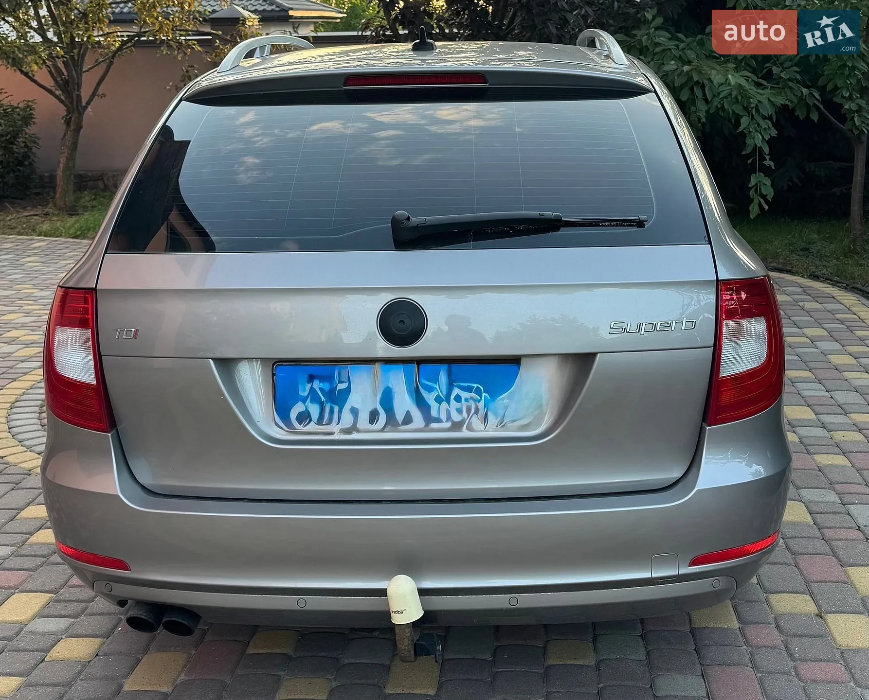 Skoda Superb 2012 VIN TMBAB43T7CB300686 фото оголошення 13 з 16